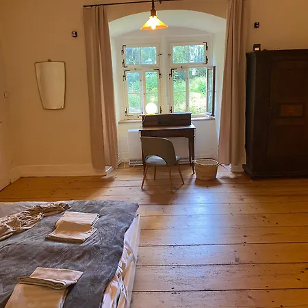 Im Schloss Eyb Appartement *